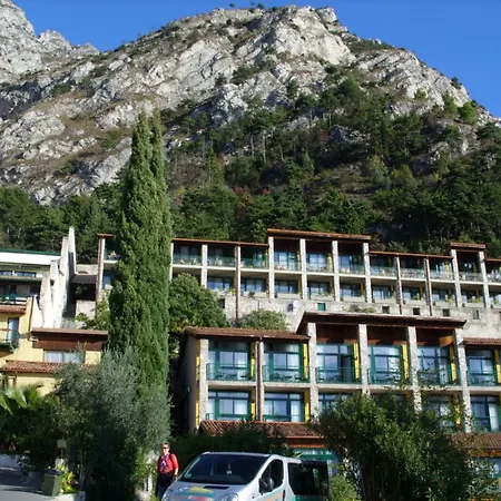 Centro Vacanze La Limonaia