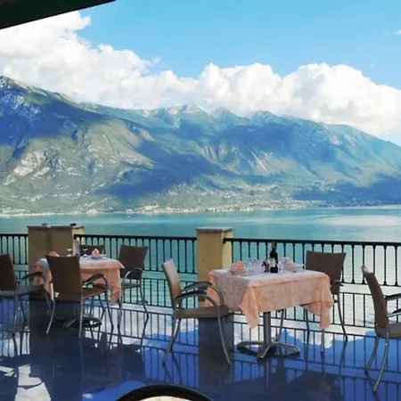 Centro Vacanze La Limonaia Hotel