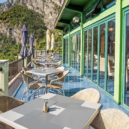 Centro Vacanze La Limonaia Hotell Limone sul Garda