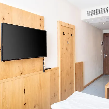 Centro Vacanze La Limonaia Hotell 3*