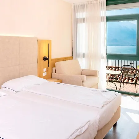 Centro Vacanze La Limonaia Hotell Limone sul Garda