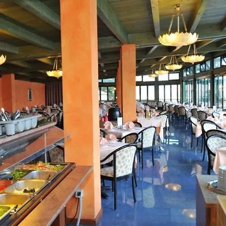 ホテル Centro Vacanze La Limonaia 3*