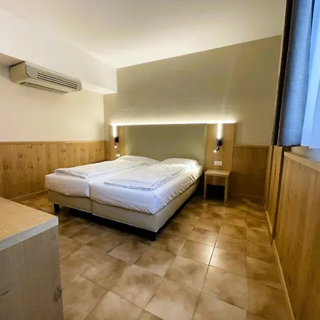 Centro Vacanze La Limonaia ホテル 3*