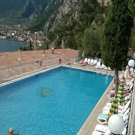 Centro Vacanze La Limonaia Limone sul Garda