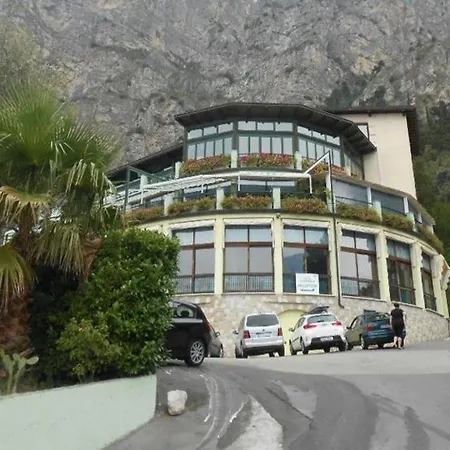 Centro Vacanze La Limonaia Limone sul Garda