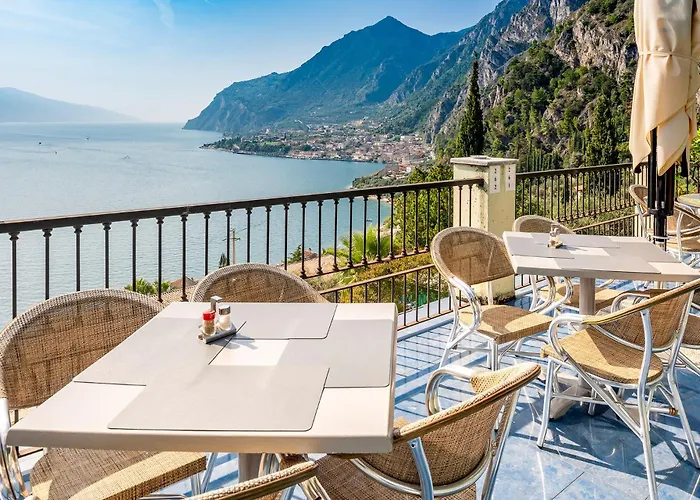 Centro Vacanze La Limonaia 3* Limone sul Garda