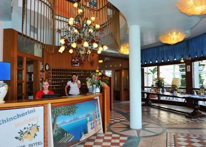 Hotel Centro Vacanze La Limonaia 3*