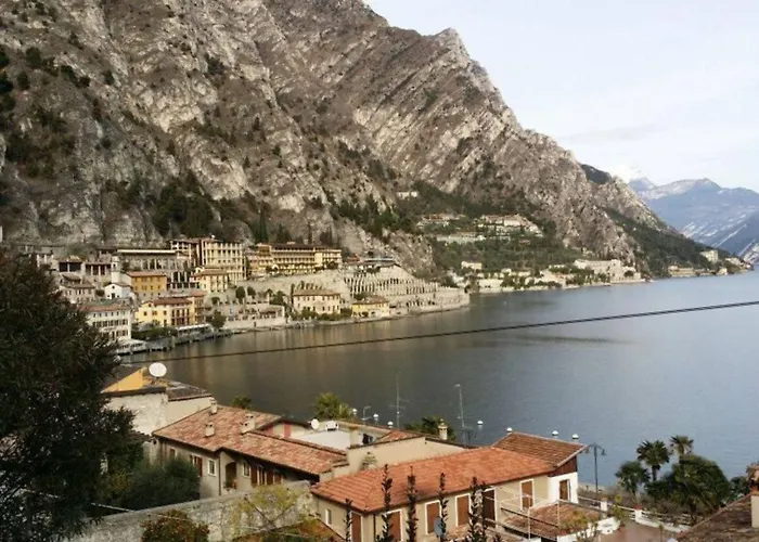 Centro Vacanze La Limonaia 3*