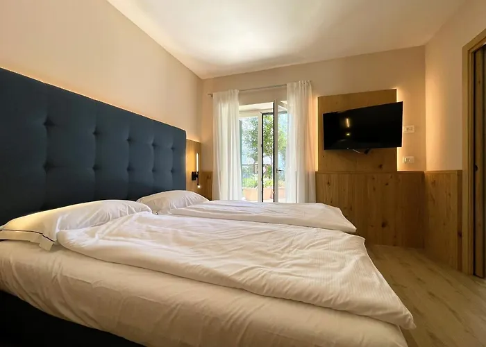 Centro Vacanze La Limonaia 3*
