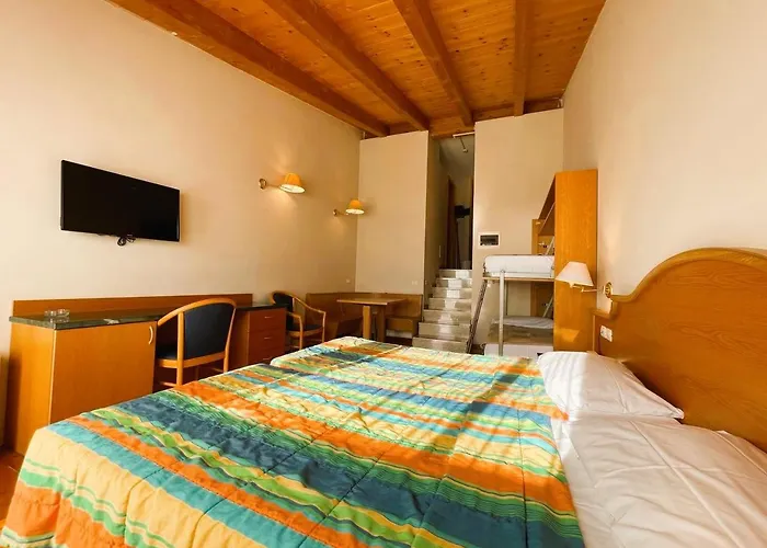 Centro Vacanze La Limonaia Hotel