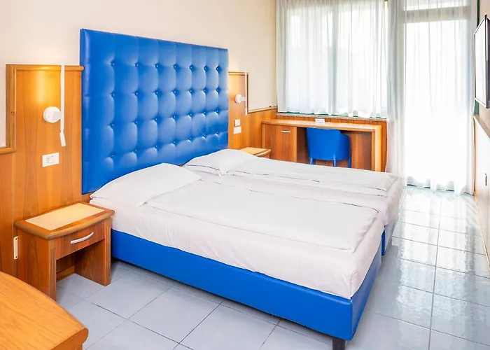 Centro Vacanze La Limonaia Hotel 3*